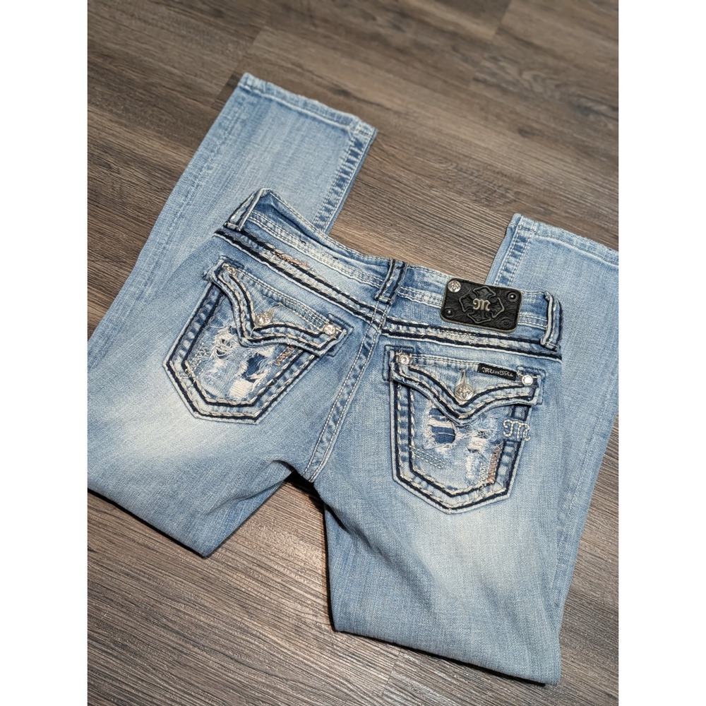 Miss Me JE5866P Distressed Embellished Cuffed Capri Jeans Light Wash Size 26